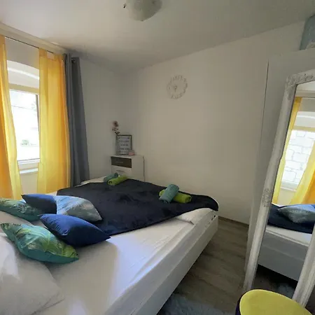 Chloe Апартаменти