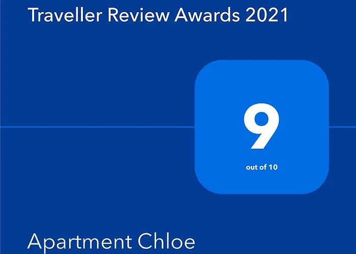 Chloe Apartmán